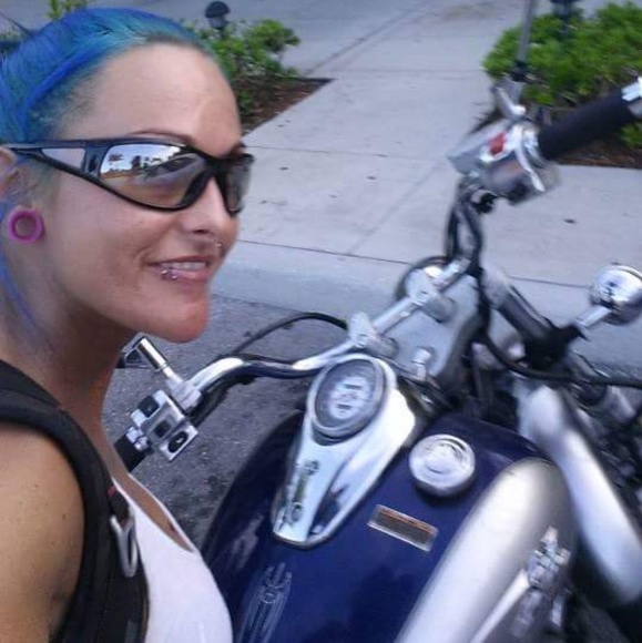 Meet your Posher, Lucky - Picture 6 of 7